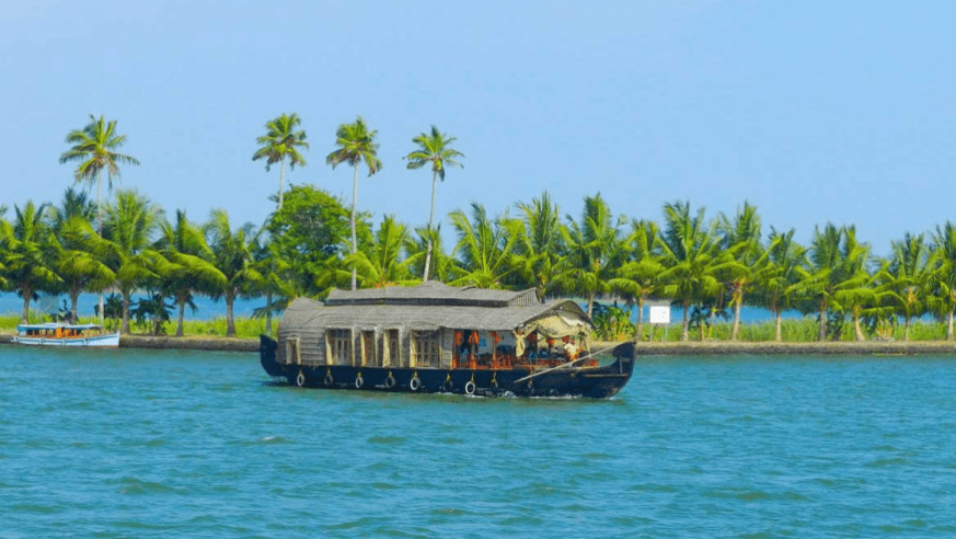 Tourist Places In Kerala