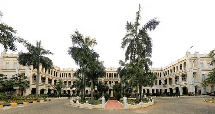 Top 10 Arts Colleges in Tamilnadu